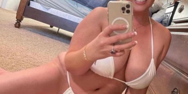 Blonde hair Sexy busty blonde  picture 2 at £100 for the first hour